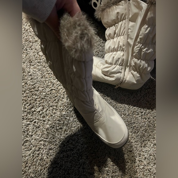 TOES SNOW BOOTS - Picture 4 of 4